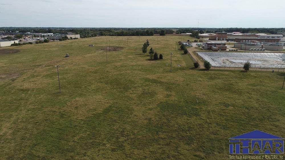 1.6 Acres of Commercial Land for Sale in Terre Haute, Indiana