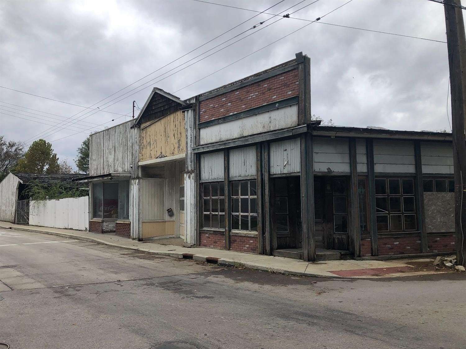 1 Acre of Commercial Land for Sale in Cynthiana, Kentucky