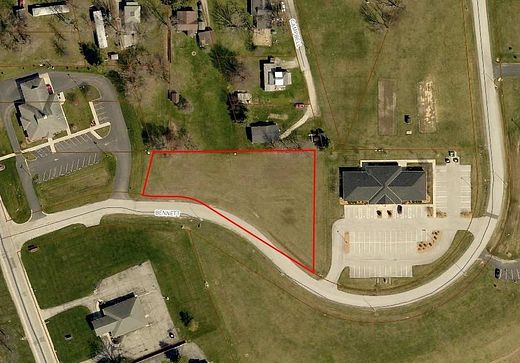 0.92 Acres of Commercial Land for Sale in Warren, Indiana
