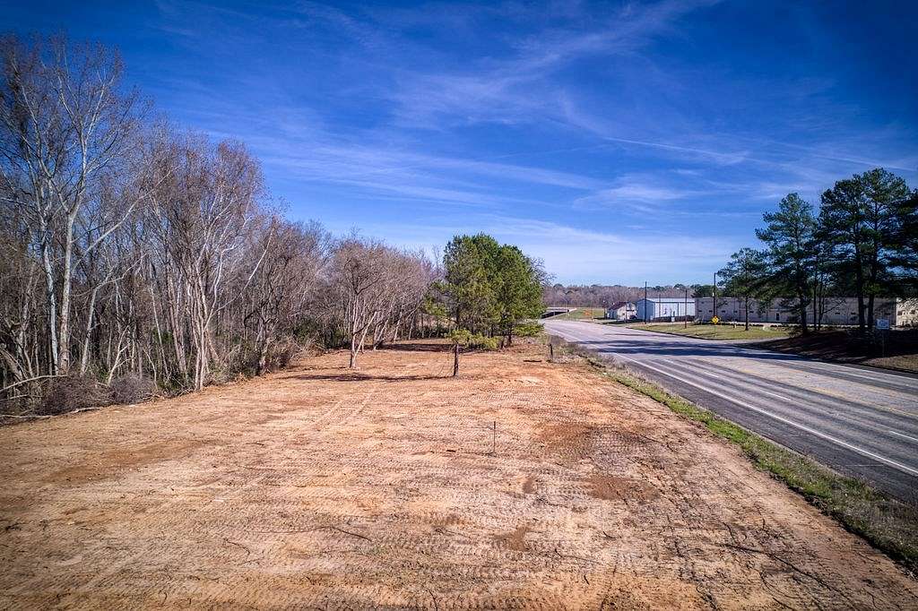 20.7 Acres of Commercial Land for Sale in Palestine, Texas
