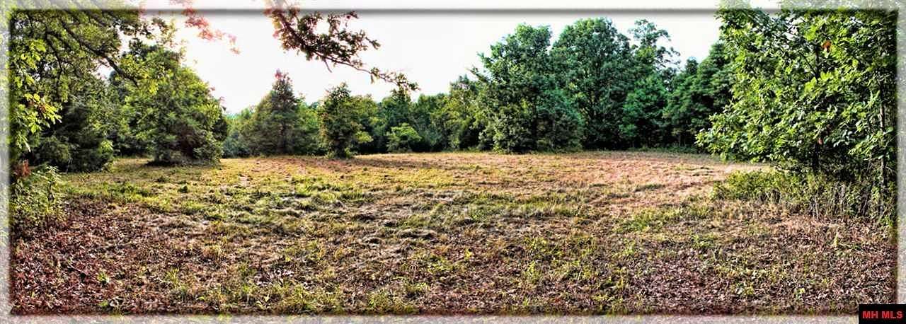 123 Acres of Land for Sale in Mountain Home, Arkansas