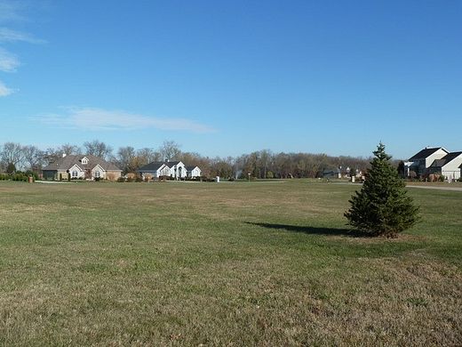 1.2 Acres of Residential Land for Sale in St. Anne, Illinois