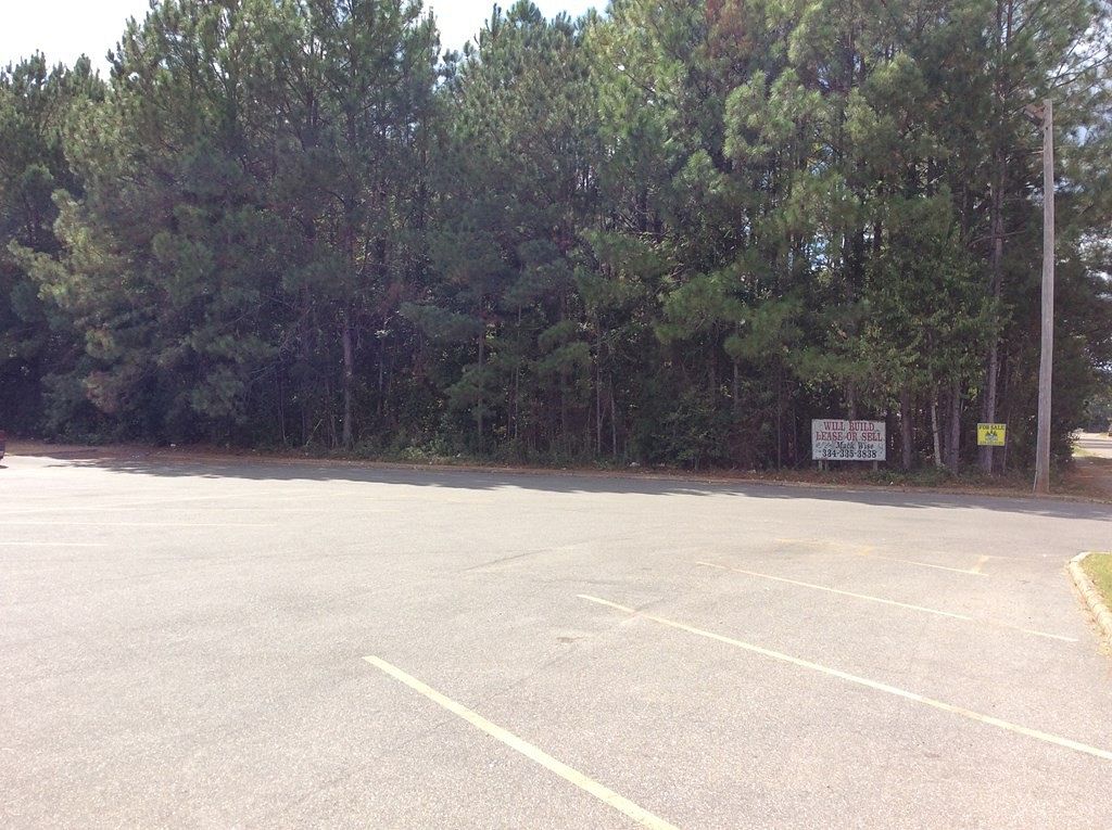 0.6 Acres of Mixed-Use Land for Sale in Elba, Alabama