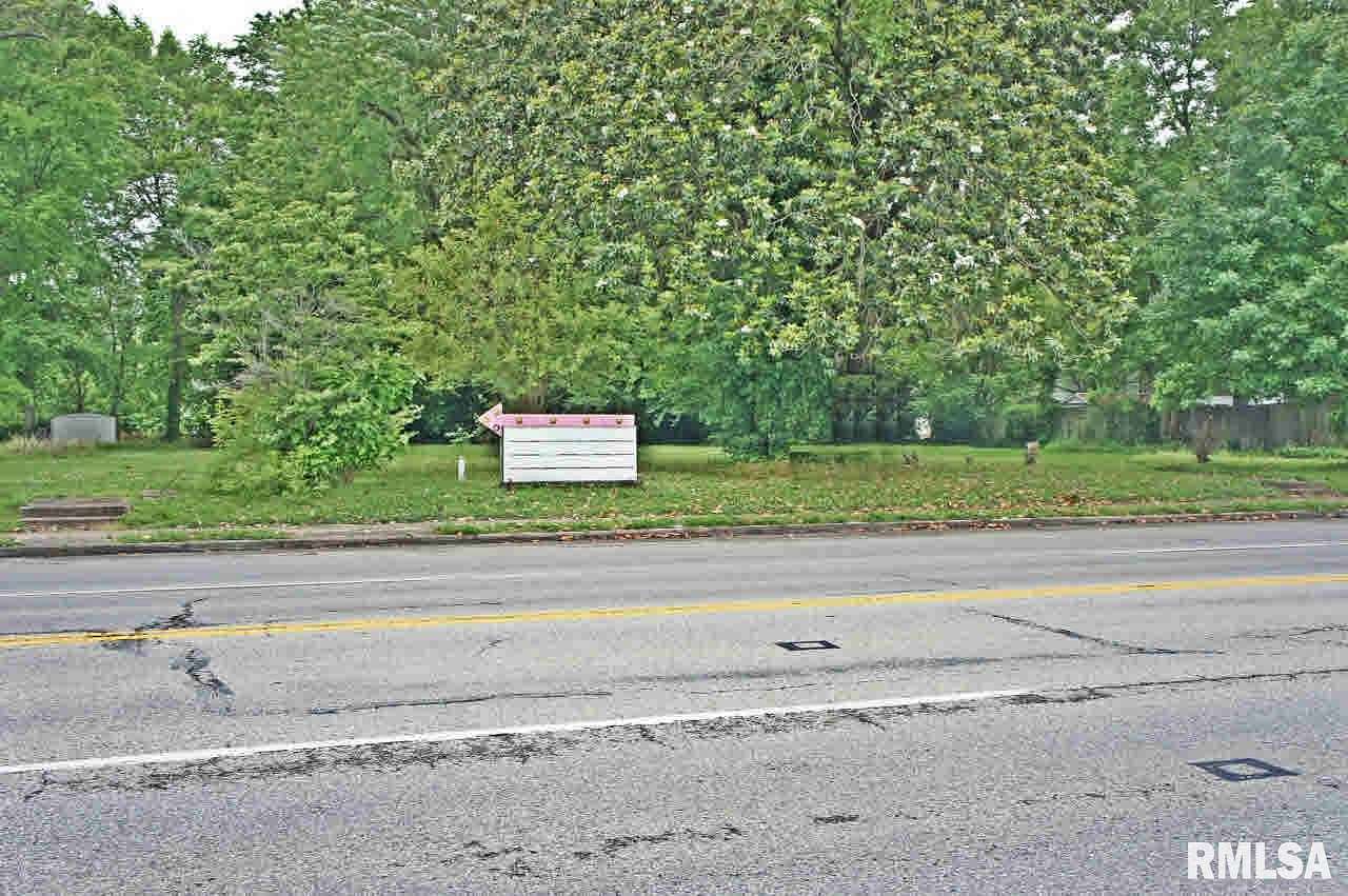 0.59 Acres of Commercial Land for Sale in Metropolis, Illinois