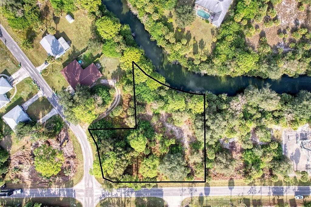 0.46 Acres of Mixed-Use Land for Sale in Port Charlotte, Florida