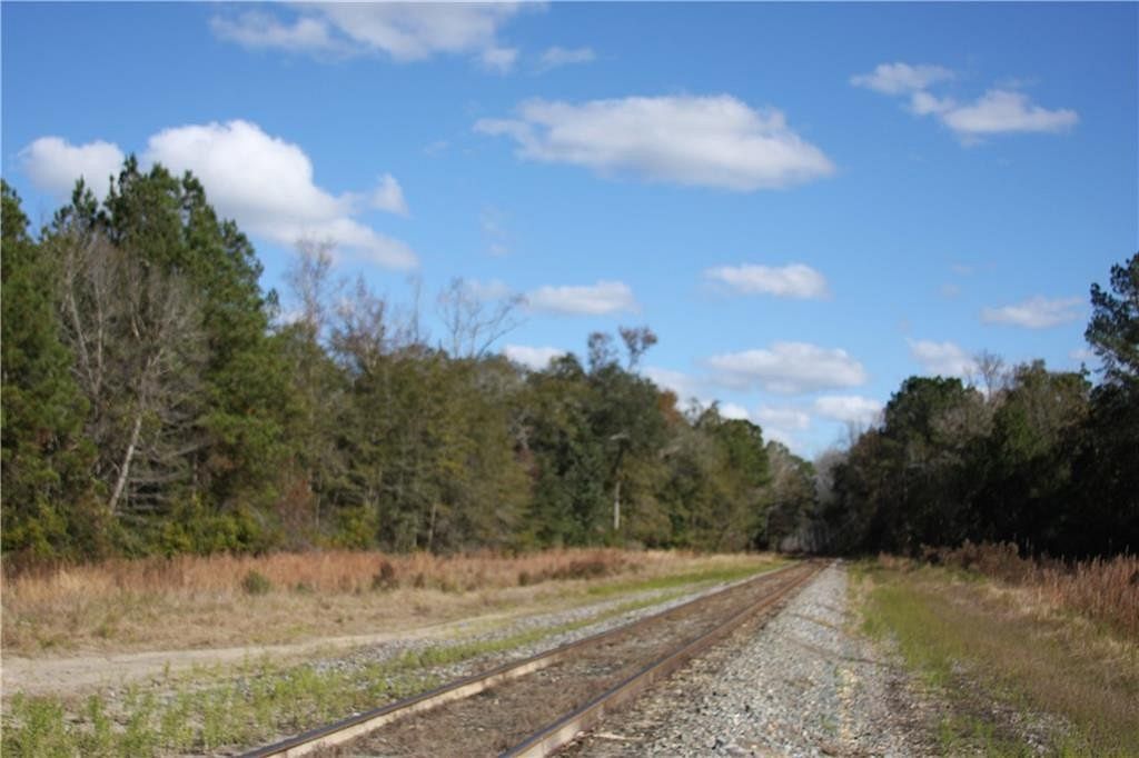 370 Acres of Agricultural Land for Sale in Waynesville,