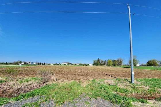 2.2 Acres of Residential Land for Sale in Marshfield, Wisconsin