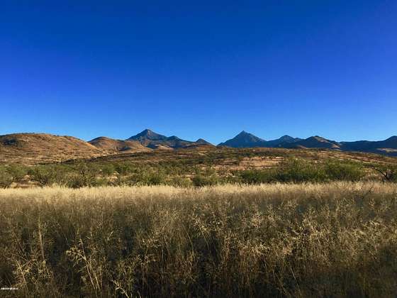 37 Acres of Land for Sale in Tubac, Arizona