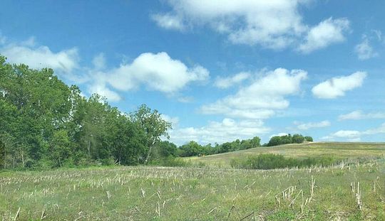 5 Acres of Land for Sale in Mound City, Missouri