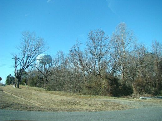 1.5 Acres of Commercial Land for Sale in La Crosse, Virginia