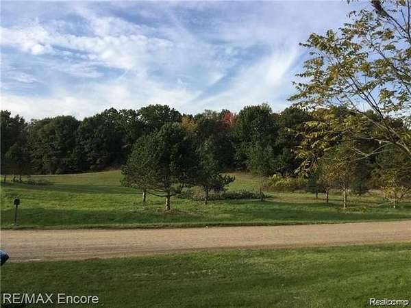 2.67 Acres of Residential Land for Sale in Addison Township, Michigan