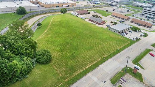 0.86 Acres of Commercial Land for Sale in Cape Girardeau, Missouri