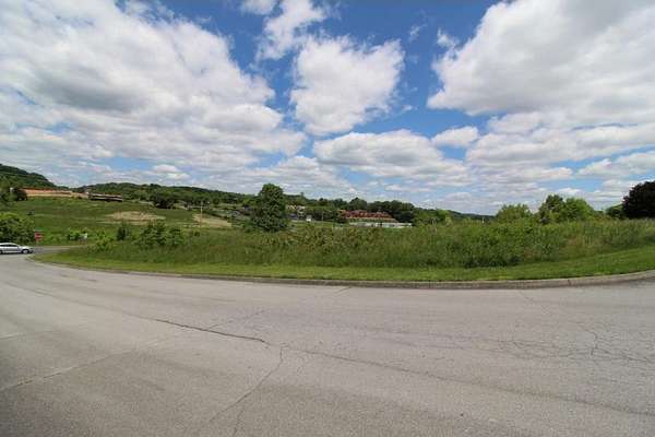 0.62 Acres of Commercial Land for Sale in Kingsport, Tennessee