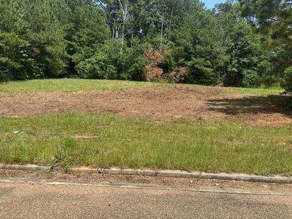 1.38 Acres of Commercial Land for Sale in McComb, Mississippi