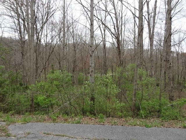 1.4 Acres of Land for Sale in Crossville, Tennessee
