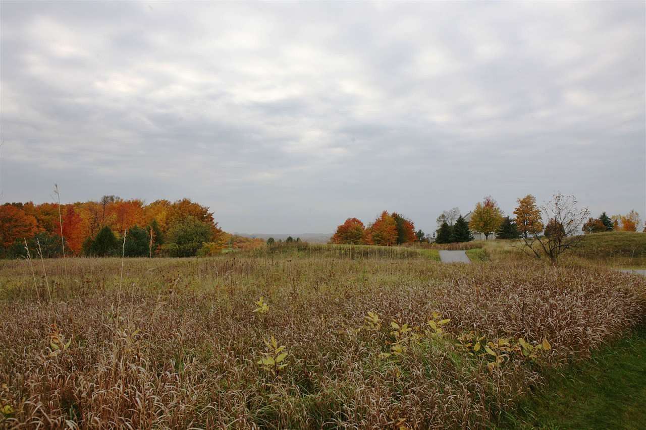 1.4 Acres of Residential Land for Sale in Petoskey, Michigan
