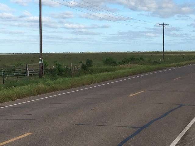 37 Acres of Land for Sale in Bay City, Texas