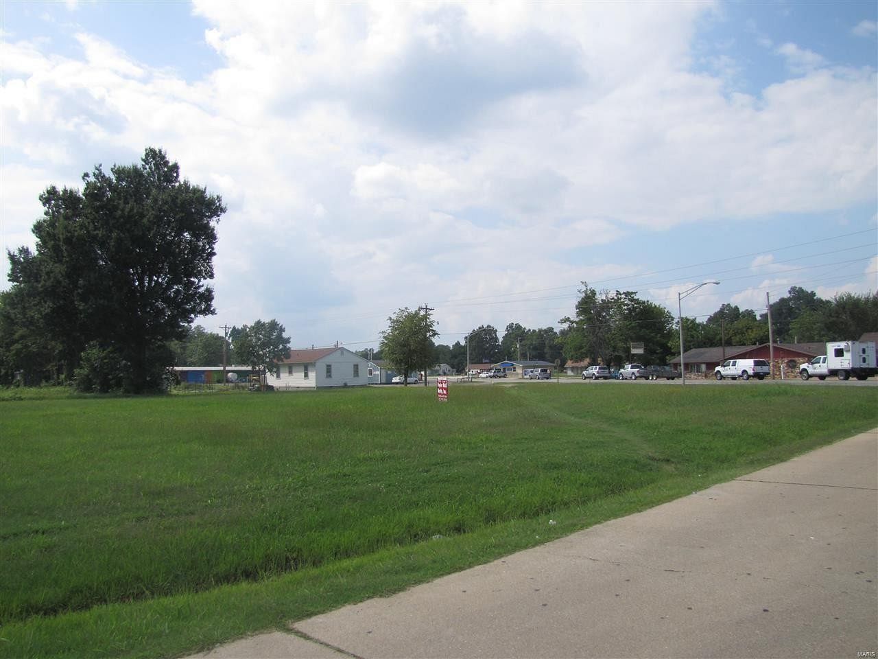 1 Acre of Commercial Land for Sale in Poplar Bluff, Missouri