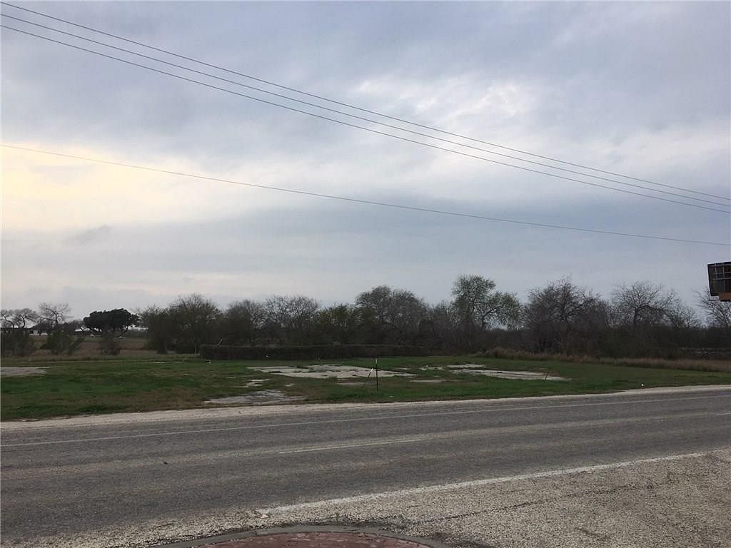 1.6 Acres of Commercial Land for Sale in Kingsville, Texas