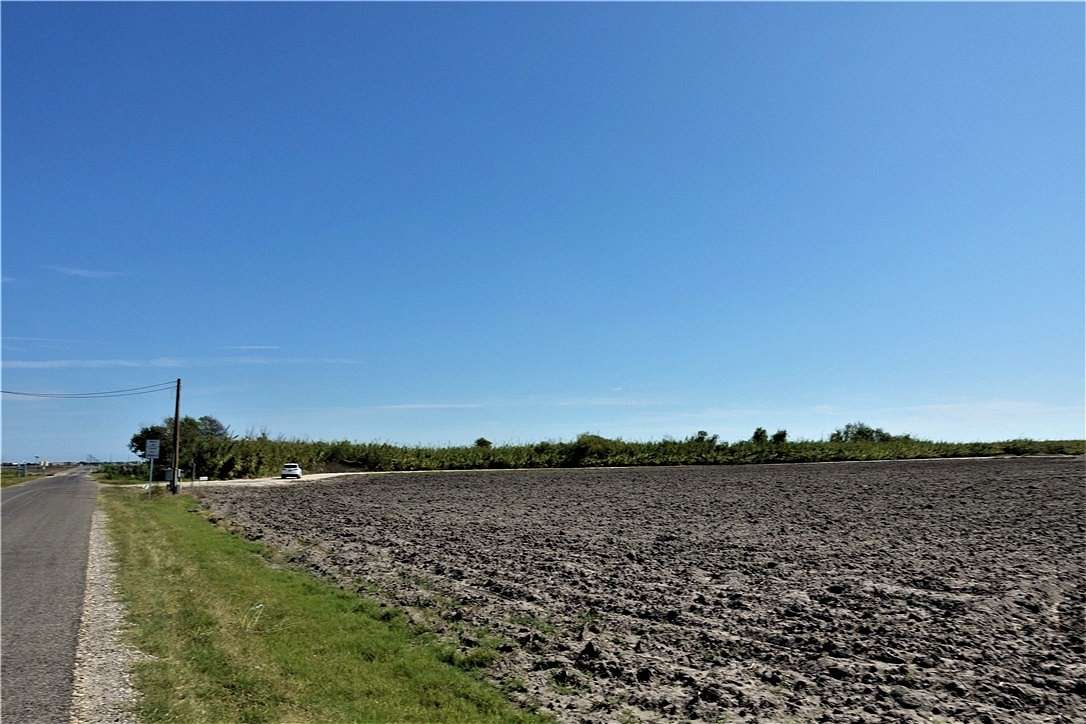 80 Acres of Agricultural Land for Sale in Taft, Texas