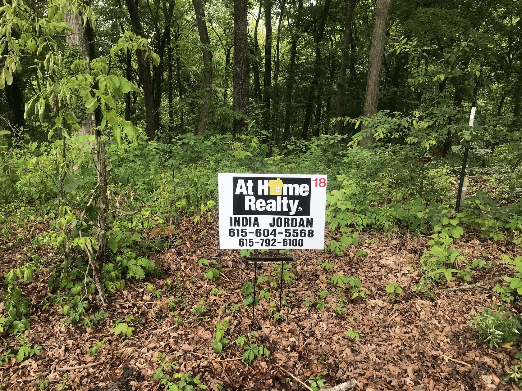 0.75 Acres of Residential Land for Sale in Ashland City, Tennessee