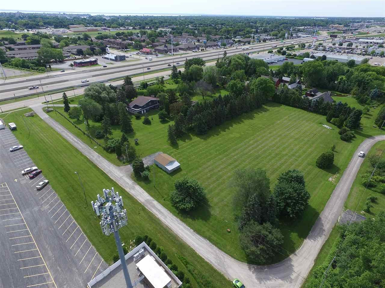 24.3 Acres of Improved Mixed-Use Land for Sale in Oshkosh, Wisconsin