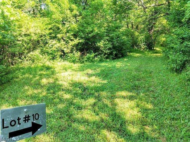 1.1 Acres of Residential Land for Sale in McConnelsville, Ohio