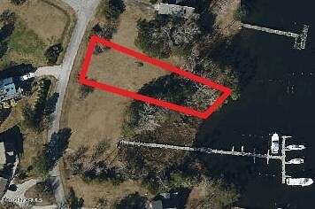 0.39 Acres of Residential Land for Sale in Oriental, North Carolina