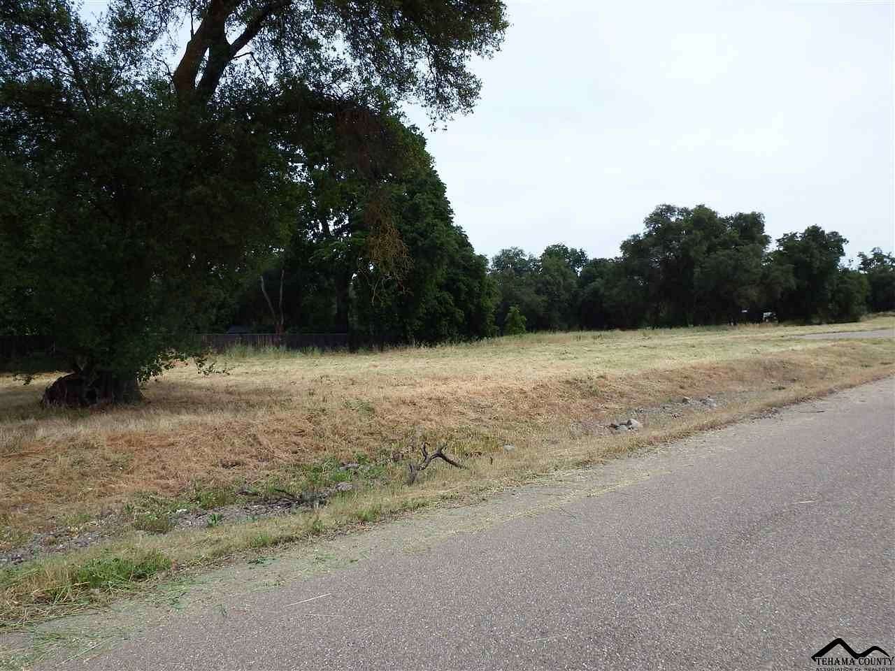 0.66 Acres of Residential Land for Sale in Los Molinos, California