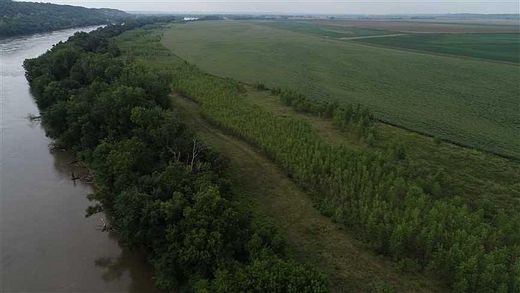 565 Acres of Recreational Land for Sale in Wathena, Kansas