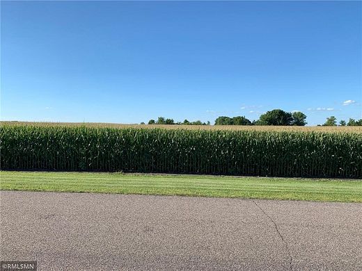 2.2 Acres of Residential Land for Sale in Gaylord, Minnesota