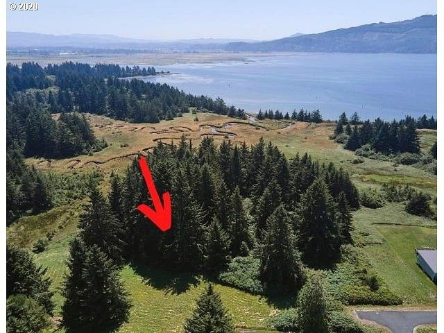 0.12 Acres of Residential Land for Sale in Bay City, Oregon