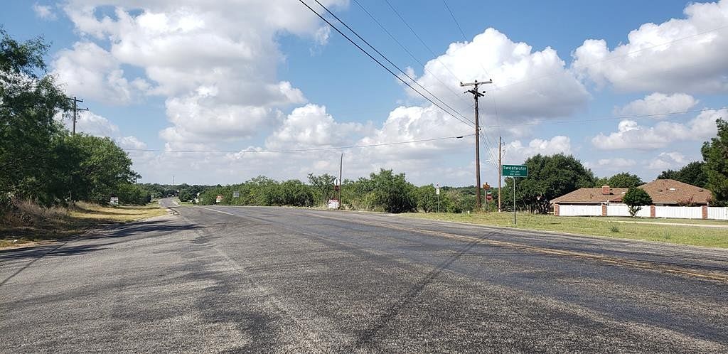 6.7 Acres of Residential Land for Sale in Sweetwater, Texas
