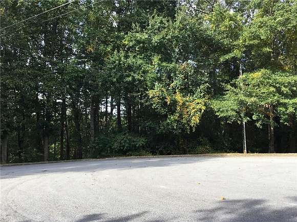 1 Acre of Residential Land for Sale in Loganville, Georgia