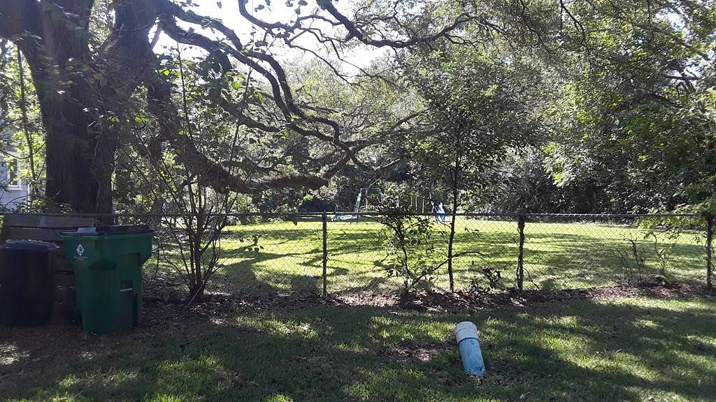 0.35 Acres of Residential Land for Sale in Angleton, Texas