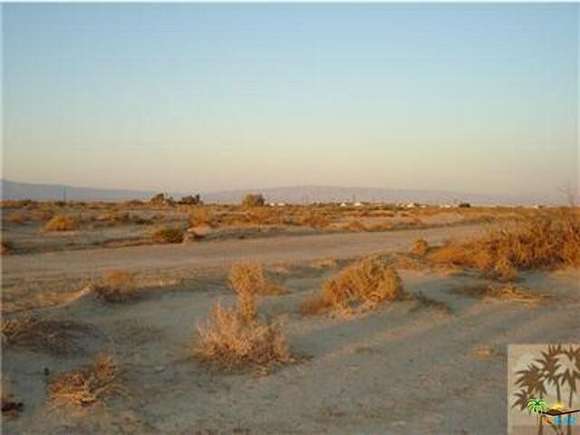 418.17 Acres of Land for Sale in Salton City, California