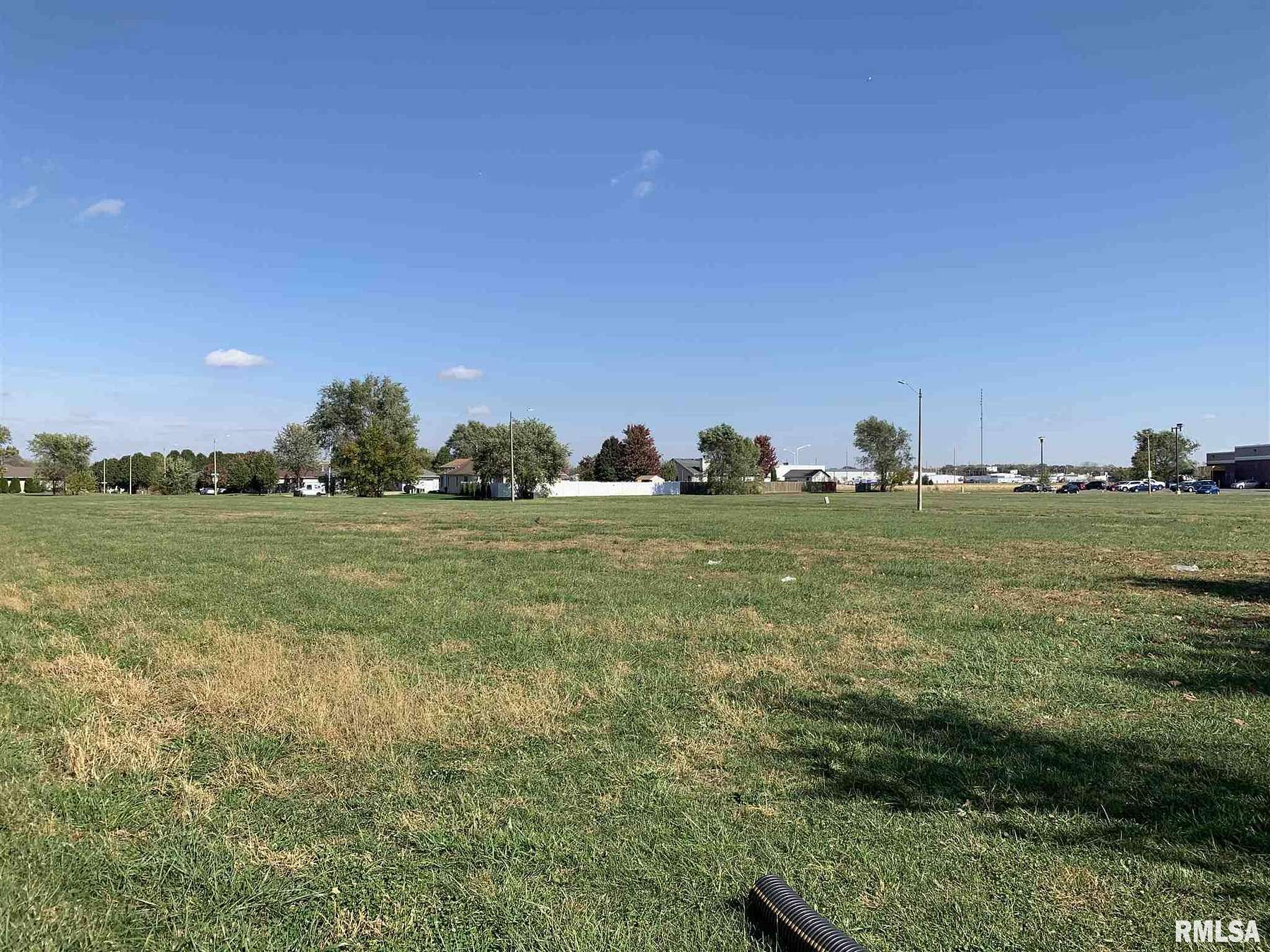 0.55 Acres of Commercial Land for Sale in Springfield, Illinois