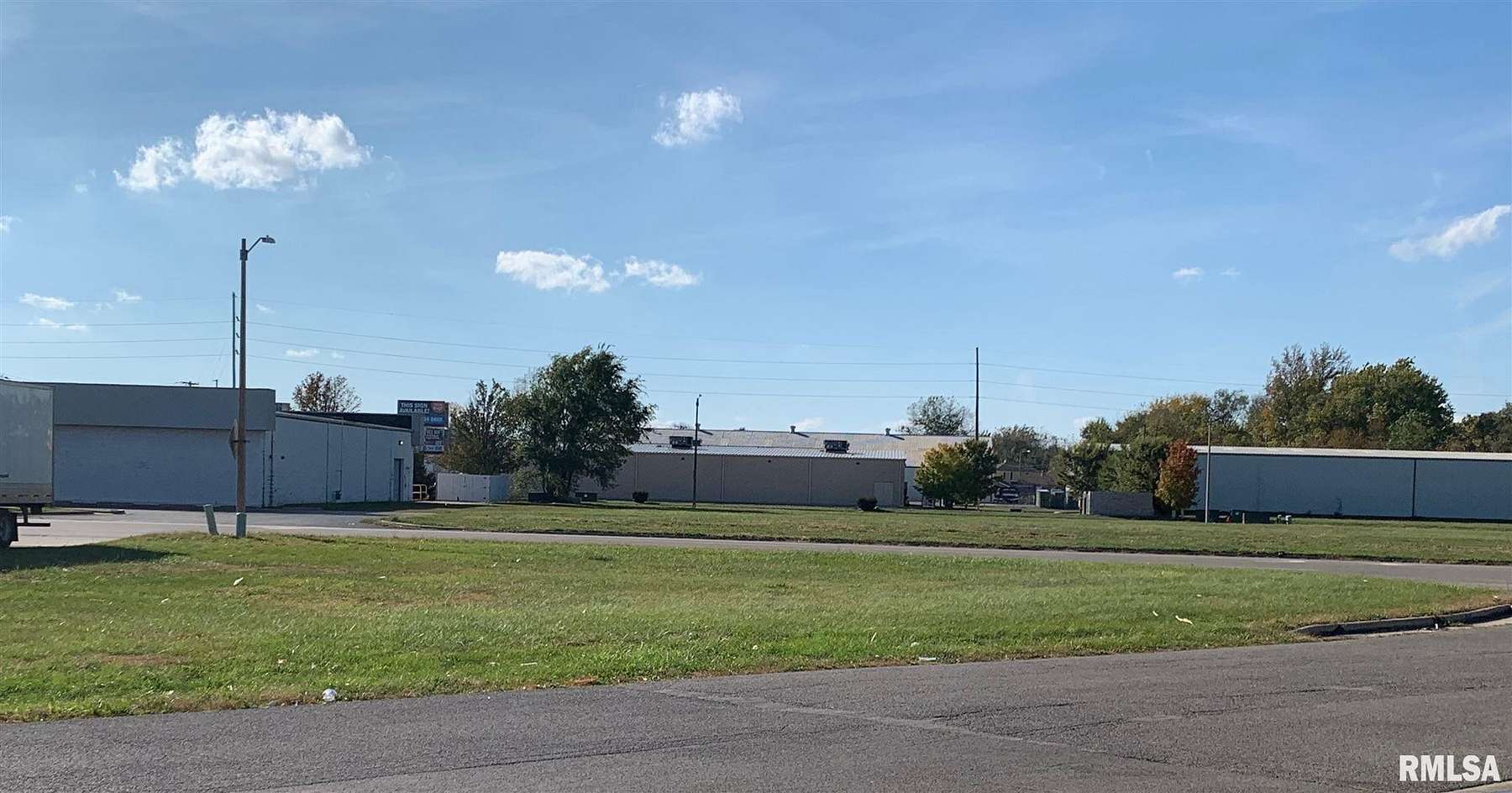 0.45 Acres of Commercial Land for Sale in Springfield, Illinois