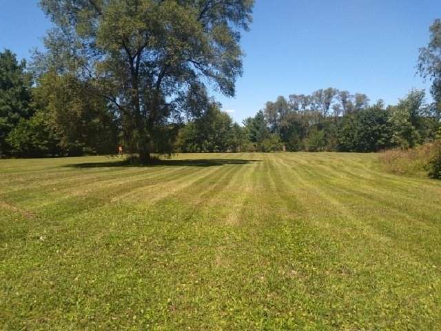 5 Acres of Commercial Land for Sale in Rockton, Illinois