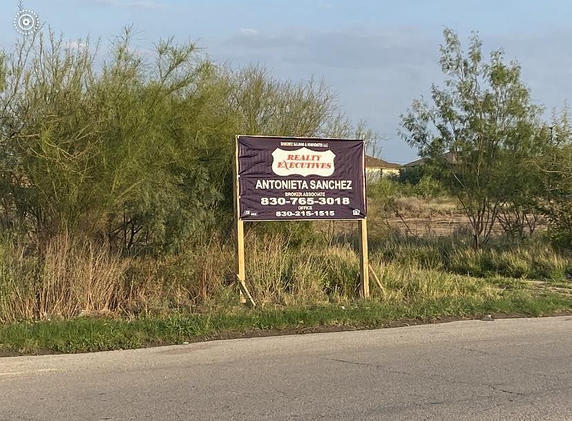 3.4 Acres of Mixed-Use Land for Sale in Del Rio, Texas