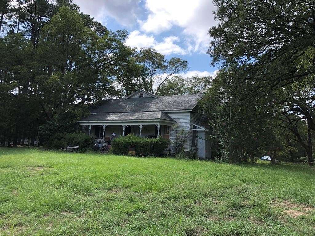10.3 Acres of Land with Home for Sale in Nacogdoches, Texas