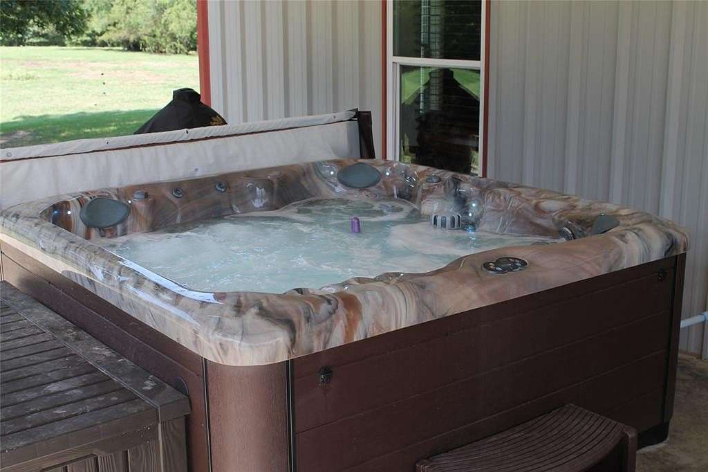 61.2 Acres of Agricultural Land with Home for Sale in Ben Wheeler