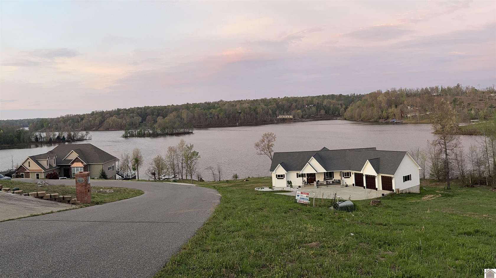 0.6 Acres of Residential Land for Sale in Eddyville, Kentucky