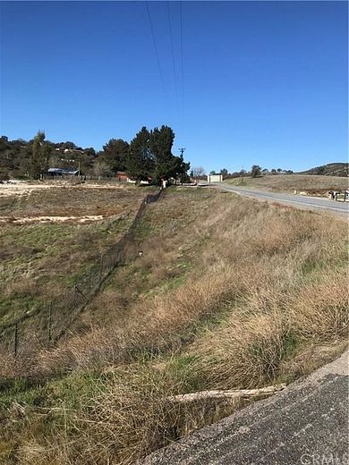 5 Acres of Mixed-Use Land for Sale in Bradley, California