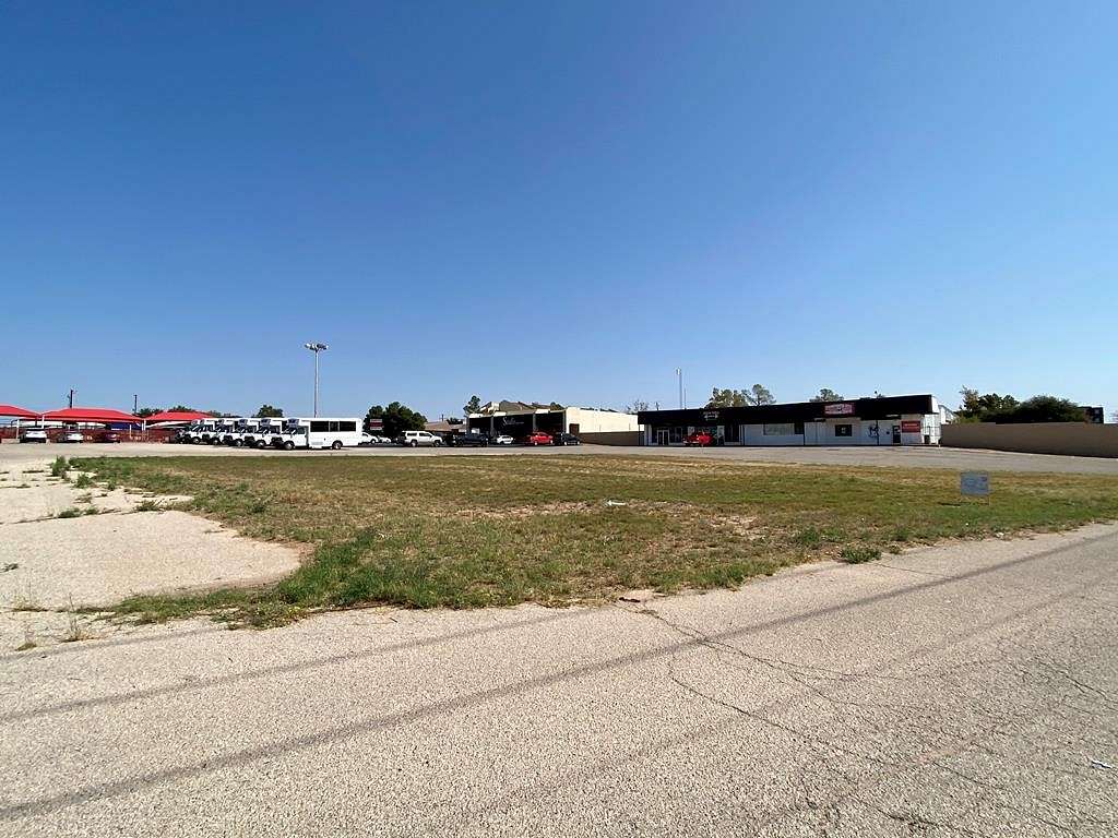 0.39 Acres of Commercial Land for Sale in Midland, Texas
