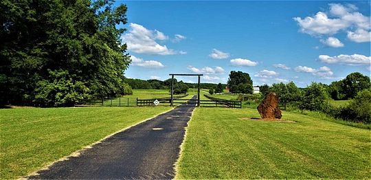 360 Acres of Agricultural Land for Sale in Bolivar, Tennessee