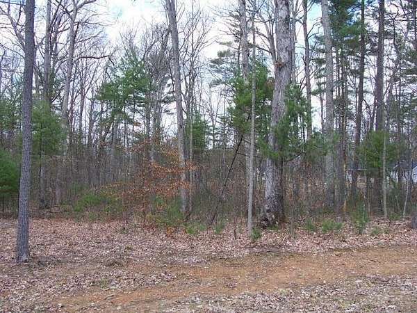 1 Acre of Residential Land for Sale in Lewisburg, West Virginia