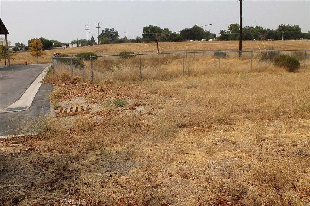 2 Acres of Land for Sale in Paso Robles, California
