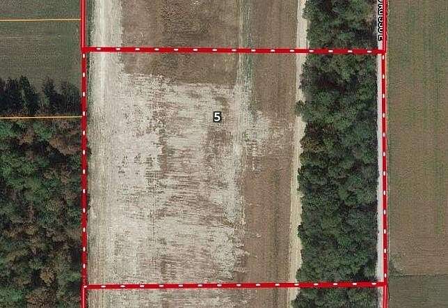 8 Acres of Residential Land for Sale in Batesville, Indiana