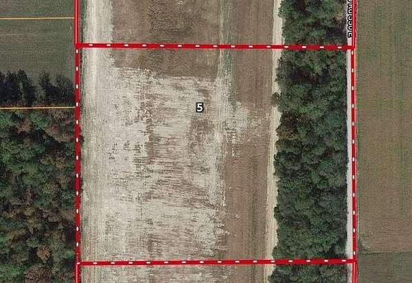 8 Acres of Residential Land for Sale in Batesville, Indiana